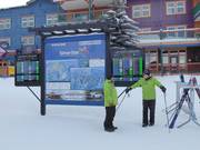 In caso di domande, le guide sono a disposizione nel Village.