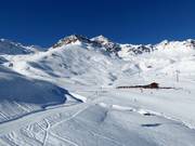 Vista da Jonvrai verso il Mot da Ri a 2583 m