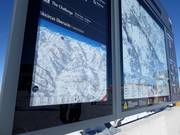 Grandi pannelli informativi con vista dettagliata e panoramica