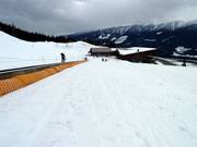 Tappeto e pista di esercitazione Little Bit alla stazione intermedia
