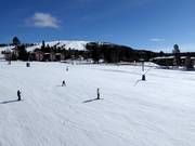 Vista dalle piste inferiori verso Idre Fjäll
