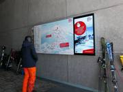 Tabellone informativo alla stazione a monte
