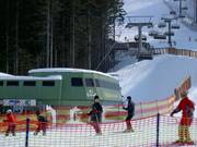 Lom - 6pers.| Seggiovia ad alta velocità (ad agganciamento automatico) con cupole di protezione