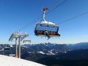 Bäreck - 6pers.| Seggiovia ad alta velocità (ad agganc. autom.) con cupola di prot. e riscald. sedile