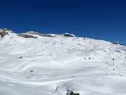 Vista dallo Schönbiel verso l'Hohbiel e la cresta dello Sparrhorn