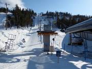 Pohjoisrinteen ankkuri - Skilift con T-bar/ancora