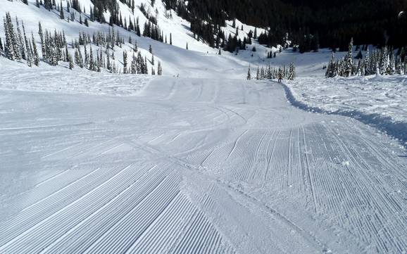 Preparazione delle piste Lizard Range – Preparazione delle piste Fernie