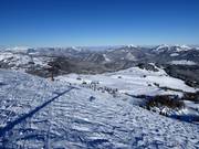 Pendii di neve fresca sulla Steinplatte
