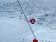 I numeri delle piste sono applicati ai cannoni da neve.