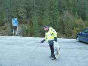 Personale delle pulizie alla stazione a valle