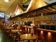 Bar accogliente nel ristorante Ice Mountain