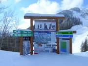 Tabellone informativo alla stazione a monte