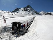 Area principianti con tappeti mobili nella Zona Anayet