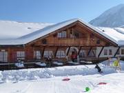 Ristorante Sonnalpin direttamente accanto all’area bambini a Berwang