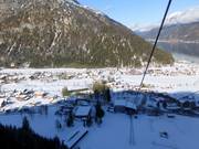 Stazione a valle della funivia Karwendel con alloggi nelle vicinanze