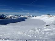 Lago paesaggistico per l'innevamento