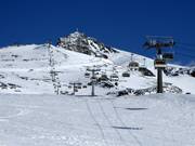 Bontadini - 4pers.| Seggiovia ad alta velocità (ad agganciamento automatico) con cupole di protezione