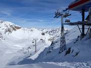 Diavolezzafirn - 4pers.| Seggiovia ad alta velocità (ad agganciamento automatico) con cupole di protezione