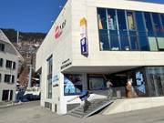 Area della stazione a valle curata a Blatten