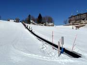 Pista di esercitazione con tappeto mobile presso la stazione a monte della funivia