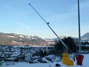 Innevamento con lance sulla discesa a valle