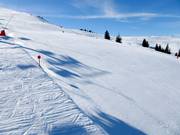 Anche nel pomeriggio la pista si presenta ancora in condizioni ottimali.