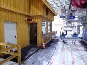 La stazione a valle è sorvegliata dal personale