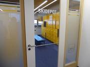 Deposito sci curato presso la stazione a monte della Rosenalmbahn