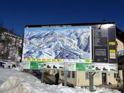 Mappa delle piste con informazioni operative aggiornate presso la stazione a valle Stümpflingbahn