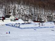 GoSnow Kinderland alla stazione a valle della Hirafu Gondola