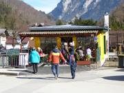 Stube della funivia alla stazione a valle