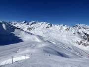 Vista verso la stazione intermedia Gurschen