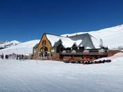 Le Merlans nel cuore del comprensorio sciistico