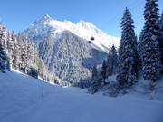 Facile discesa a valle Schwefeltobel