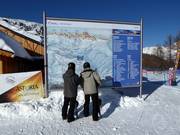 Grande tabellone informativo presso Le Buse