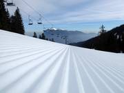 Pista perfettamente preparata presso la seggiovia Hexenkesselbahn