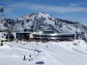 Complesso di ristoranti della stazione a monte Eisgrat 2900 m