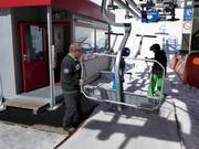 Personale attento agli impianti di risalita