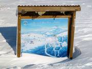 Tabellone informativo nell’area sciistica