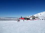 Pendio per esercitazioni con tappeti mobili presso la Base Area