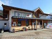 Area casse curata alla stazione a valle di Neukirchen