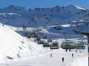 TOP Wurmkogl I - 4pers.| Seggiovia ad alta velocità (ad agganciamento automatico) con cupole di protezione