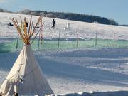Tenda tipi e piste facili per bambini