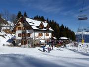 Baita Goles nel cuore del comprensorio sciistico