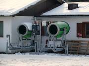 Cannoni da neve alla stazione a valle