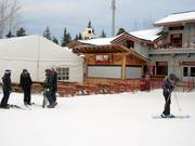 Barbecue all'aperto e patio