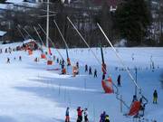 Innevamento presso la sciovia per famiglie