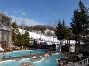 Après-ski nella vasca idromassaggio riscaldata