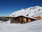 Top Mountain Crosspoint con il museo di motociclette più alto d’Europa