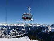 Rätikonbahn - 6pers.| Seggiovia ad alta velocità (ad agganciamento automatico) con cupole di protezione